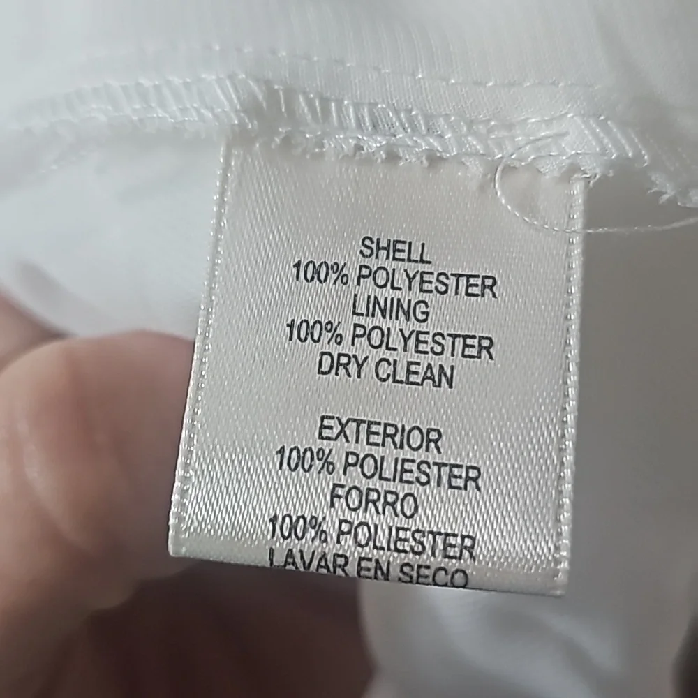 Eliza J floral halter style dress with keyhole button back closure - Picture 8 of 8